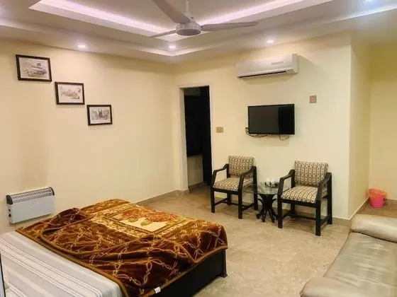 Deluxe Tek Büyük Yataklı Oda