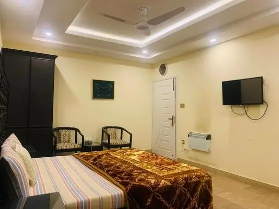 Deluxe Tek Büyük Yataklı Oda
