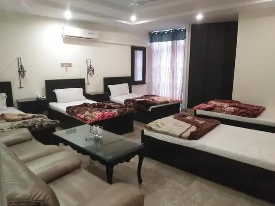 Deluxe Üç Kişilik Oda, Şehir Manzaralı