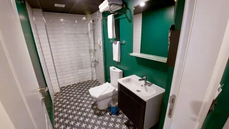 Standart Oda, Şehir Manzaralı