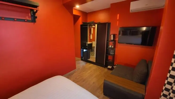 Standart Oda, Şehir Manzaralı