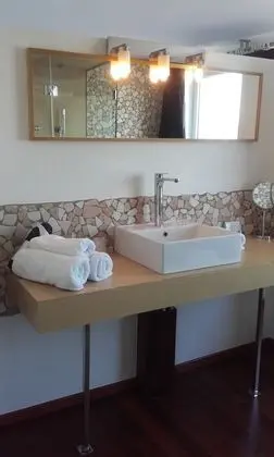 Premium Tek Büyük Yataklı Oda