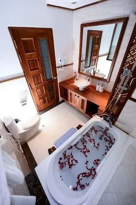 Deluxe Oda, Sigara İçilmez, Şehir Manzaralı