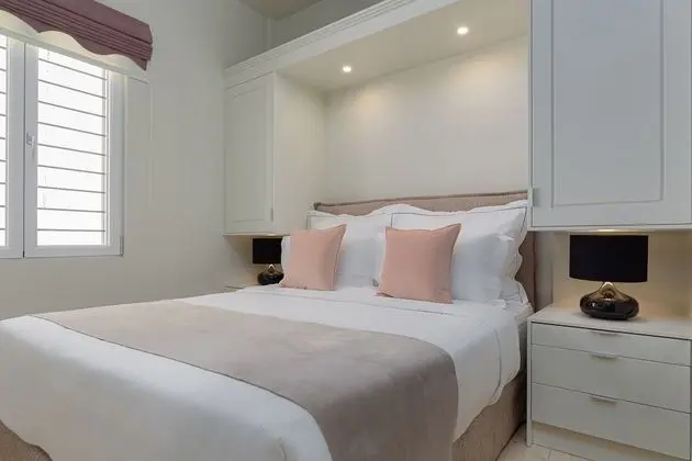 Executive Dubleks, Sıcak Su Havuzu