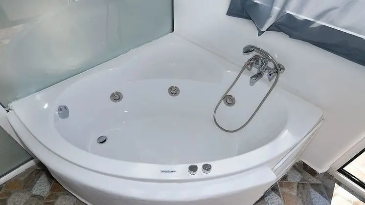 Deluxe Stüdyo Süit