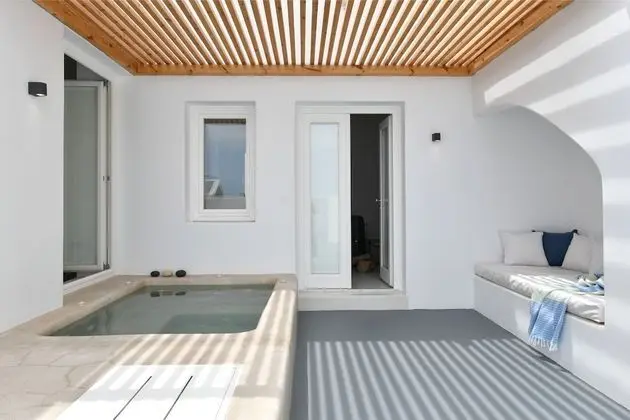 Deluxe Villa