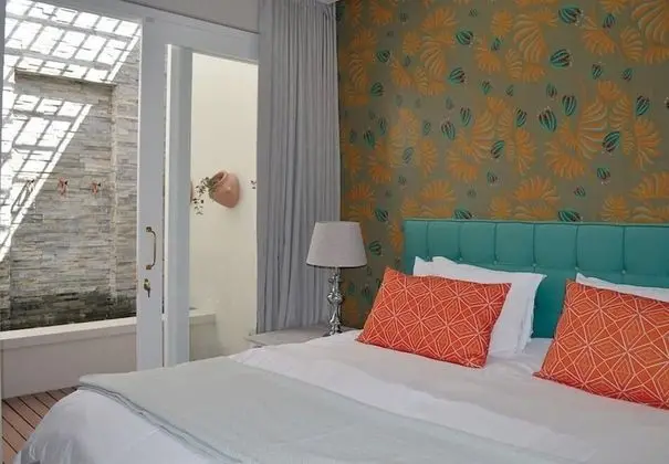 Deluxe Tek Büyük veya İki Ayrı Yataklı Oda, Bağlantılı Odalar, Avlu (Room #2)