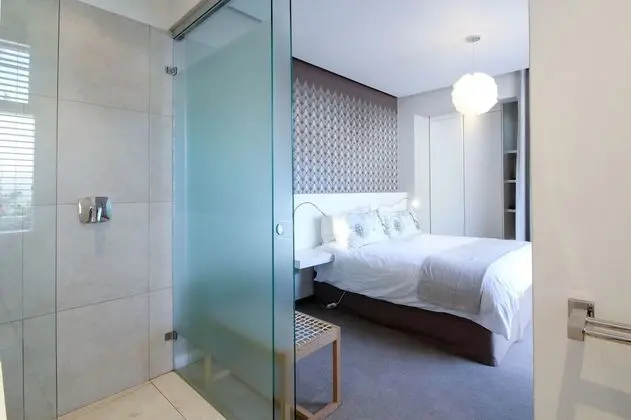 Deluxe Tek Büyük Yataklı Oda, Veranda, Avlu (Room #3)
