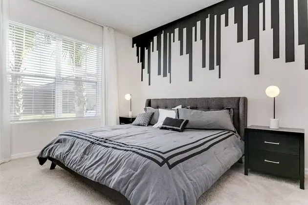Villa (7049 OAKWO Luxury 6 Bedroom 4.Bath  H)