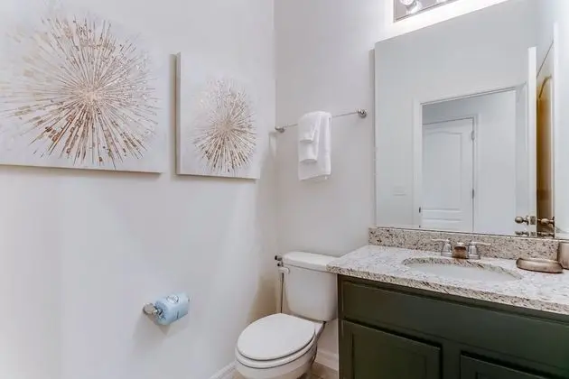Villa (7049 OAKWO Luxury 6 Bedroom 4.Bath  H)