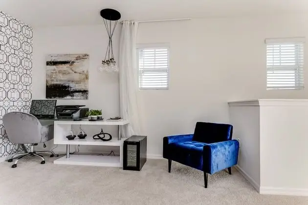 Villa (7049 OAKWO Luxury 6 Bedroom 4.Bath  H)