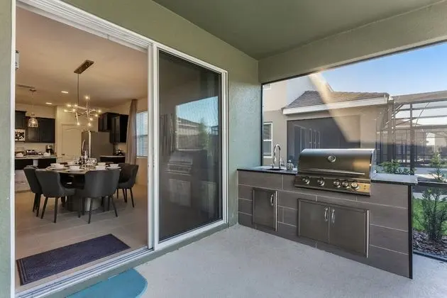 Villa (7049 OAKWO Luxury 6 Bedroom 4.Bath  H)