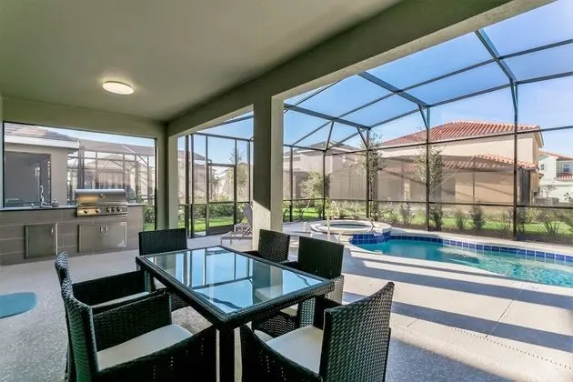 Villa (7049 OAKWO Luxury 6 Bedroom 4.Bath  H)