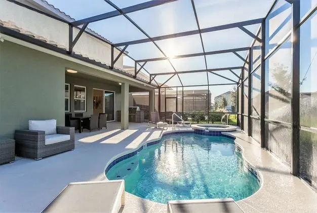 Villa (7049 OAKWO Luxury 6 Bedroom 4.Bath  H)