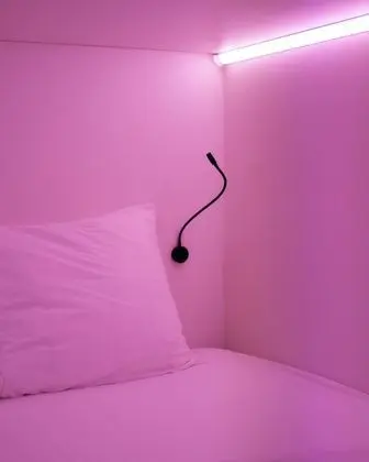 Tek Büyük Yataklı Oda, Ortak Banyo