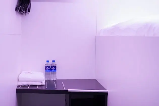 Tek Büyük Yataklı Oda, Ortak Banyo