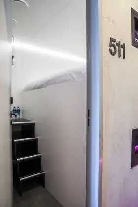 Tek Büyük Yataklı Oda, Ortak Banyo