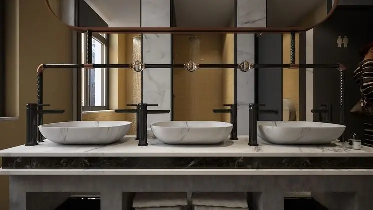 Tek Büyük Yataklı Oda, Ortak Banyo
