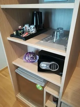 Classic Tek Büyük Yataklı Oda (Acropolis View)