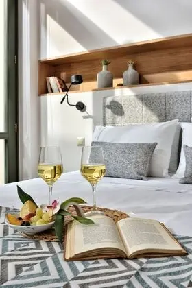 Süit, Zemin Kat (Downtown External Entrance)