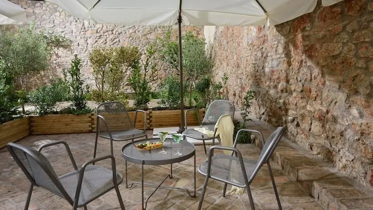 Süit, Zemin Kat (Metropolitan)