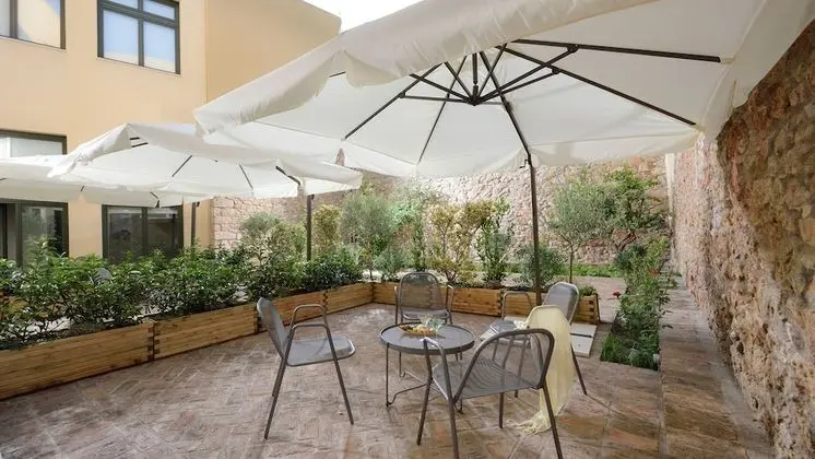 Süit, Zemin Kat (Metropolitan)