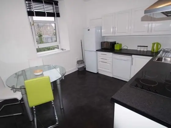 Apart Daire, 2 Yatak Odası, Sigara İçilmez (1st Floor)