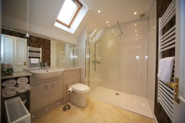 Superior Tek Büyük Yataklı Oda