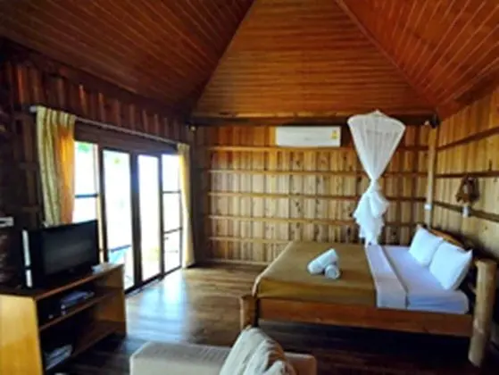 Deluxe Seaview