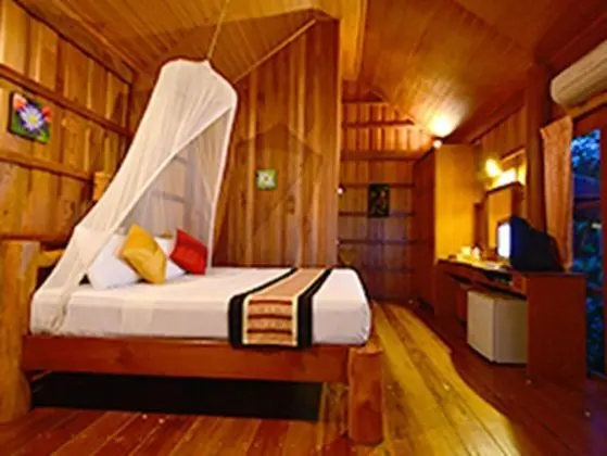 Superior Cottage