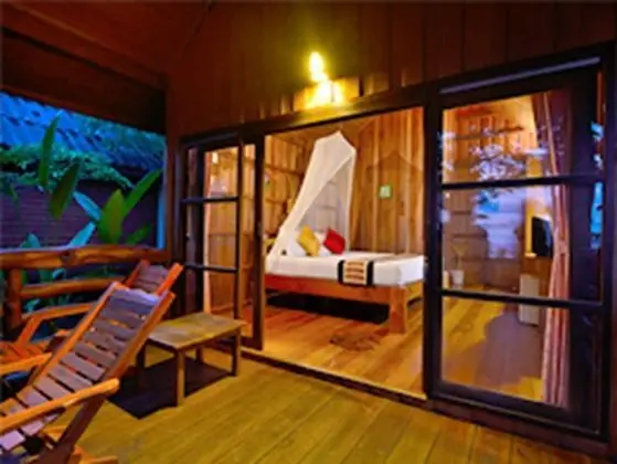 Superior Cottage