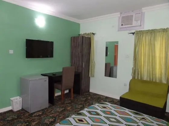 Deluxe Tek Büyük Yataklı Oda