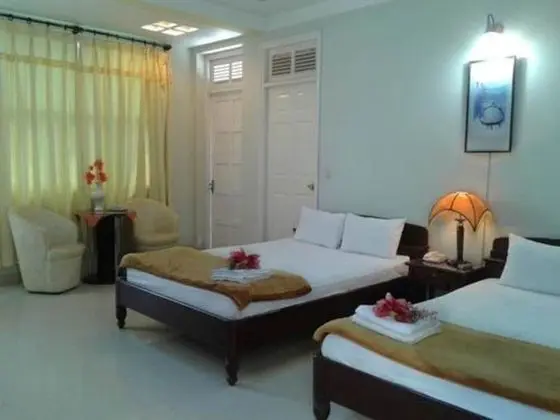 Superior Tek Büyük Yataklı Oda, Balkon, Şehir Manzaralı