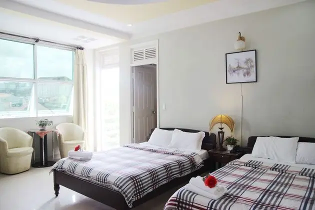 Superior Tek Büyük Yataklı Oda, Balkon, Şehir Manzaralı