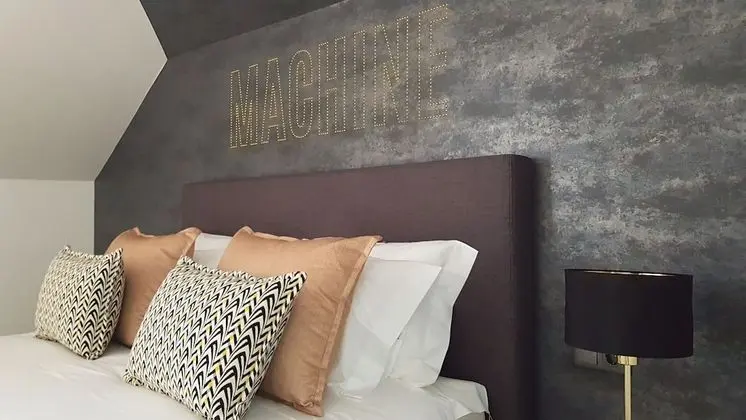 Standard Üç Kişilik Oda