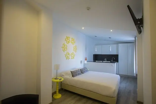 Stüdyo, Küçük Mutfak