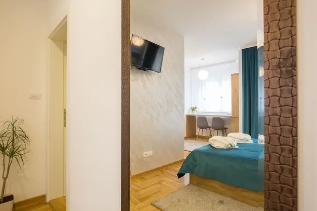 Stüdyo, 1 Büyük (Queen) Boy Yatak, Sigara İçilmez, Balkon