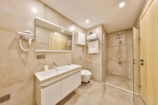 Suite, Bahçe Manzaralı, Balkonlu