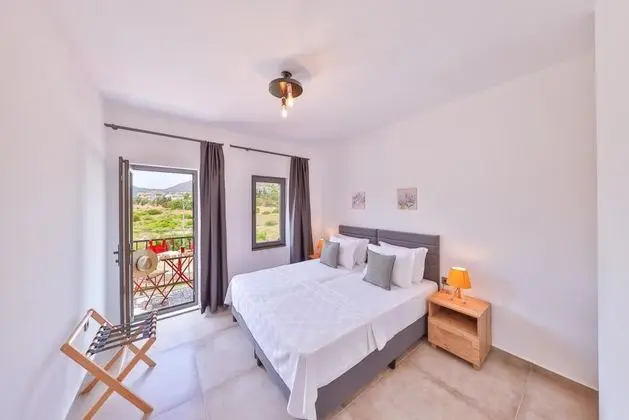 Suite, Bahçe Manzaralı, Balkonlu