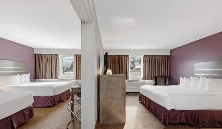 Deluxe Üç Kişilik Oda