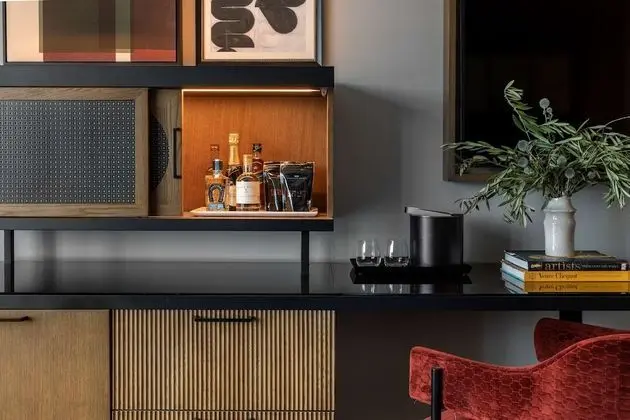 Süit, 1 En Büyük (King) Boy Yatak ve Çekyat