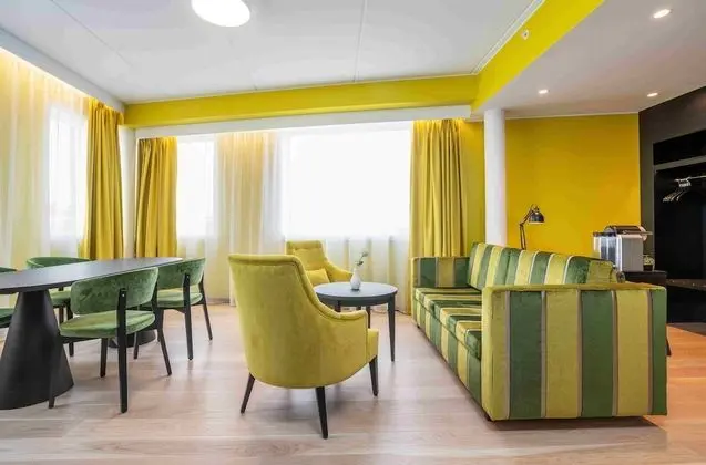 Süit, Sigara İçilmez