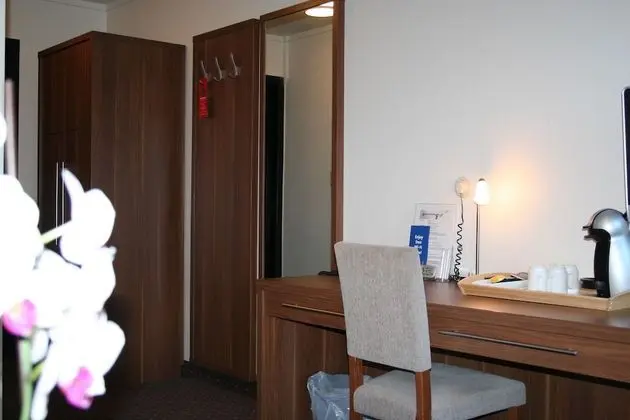 Business Oda, Sigara İçilmez