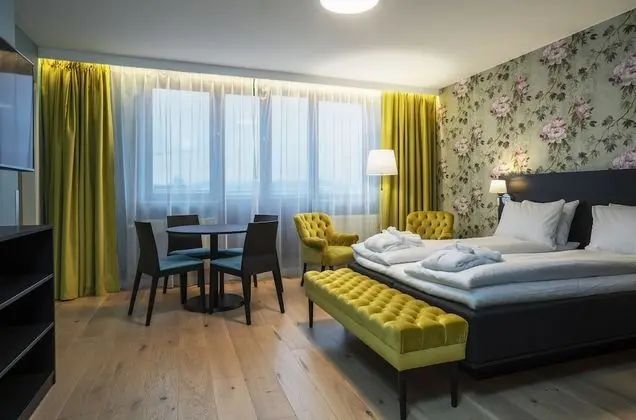 Business Oda, Sigara İçilmez