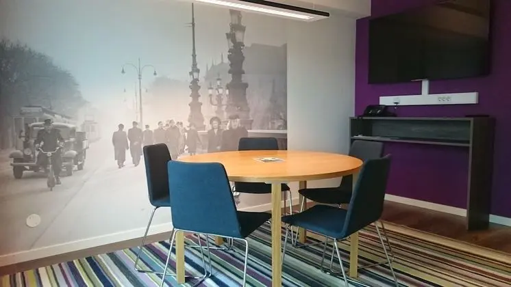 Business Oda, Sigara İçilmez