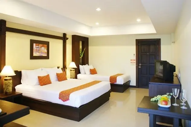 Standard Triple Room