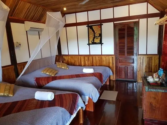 Bungalow with River View