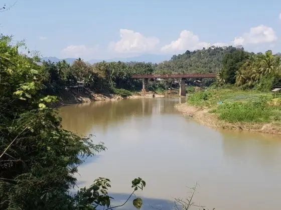Bungalow with River View