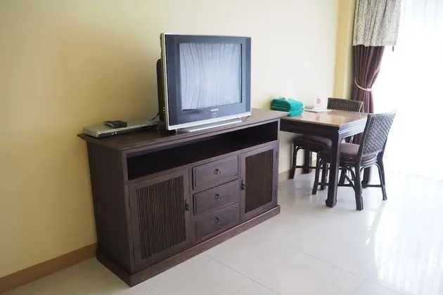 Studio double bed
