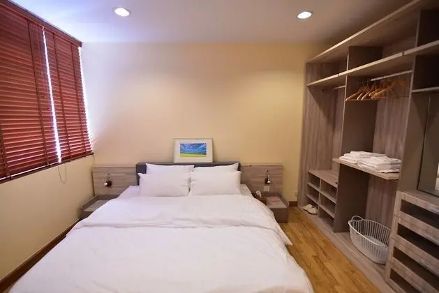 2-Bedroom Suite